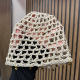 cappelli handmade con applicazioni