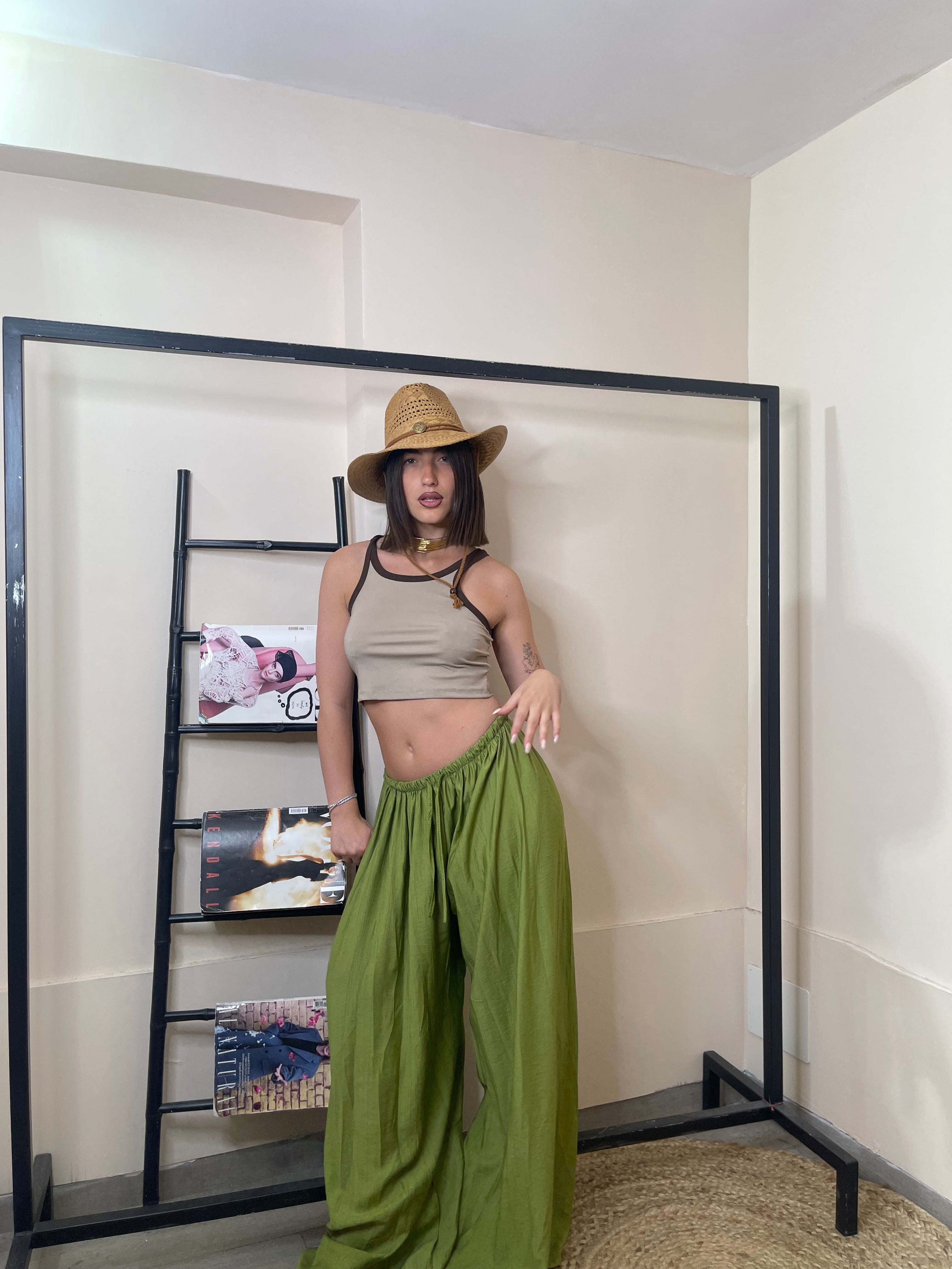 Pantalone low