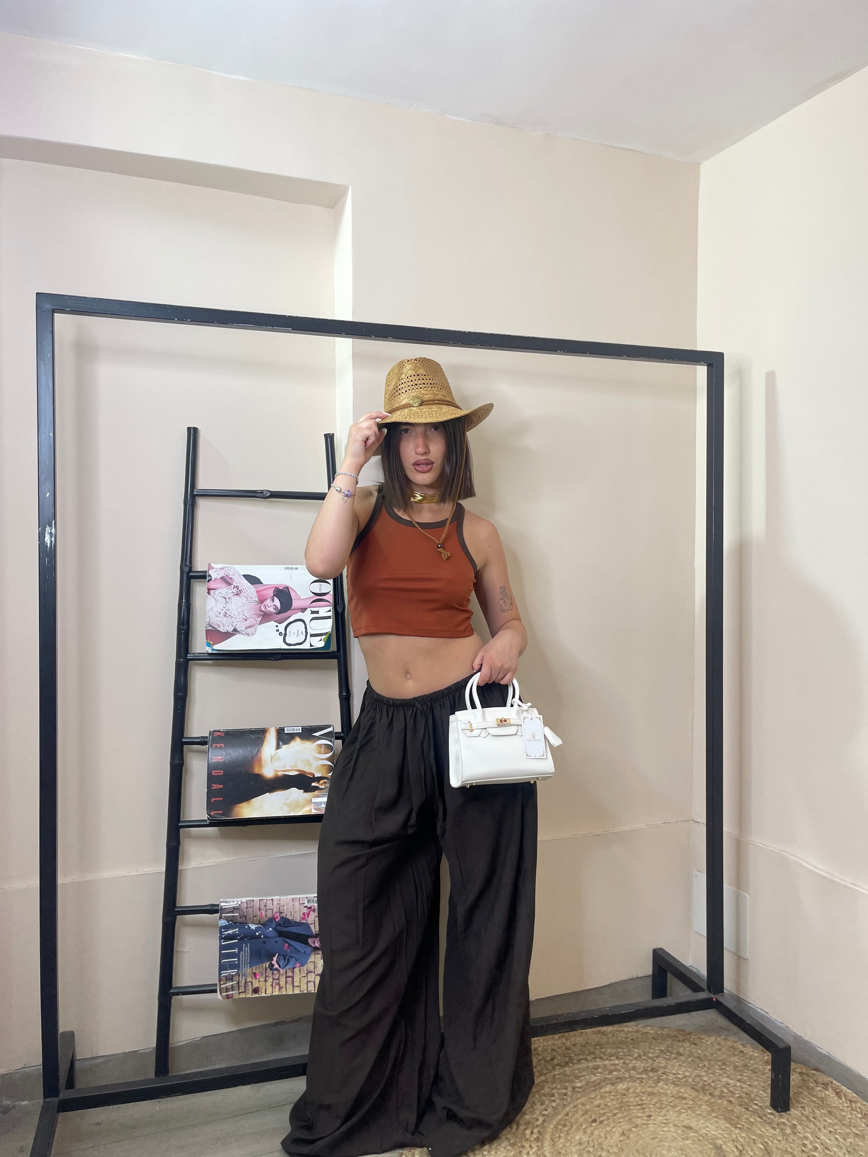 Pantalone low